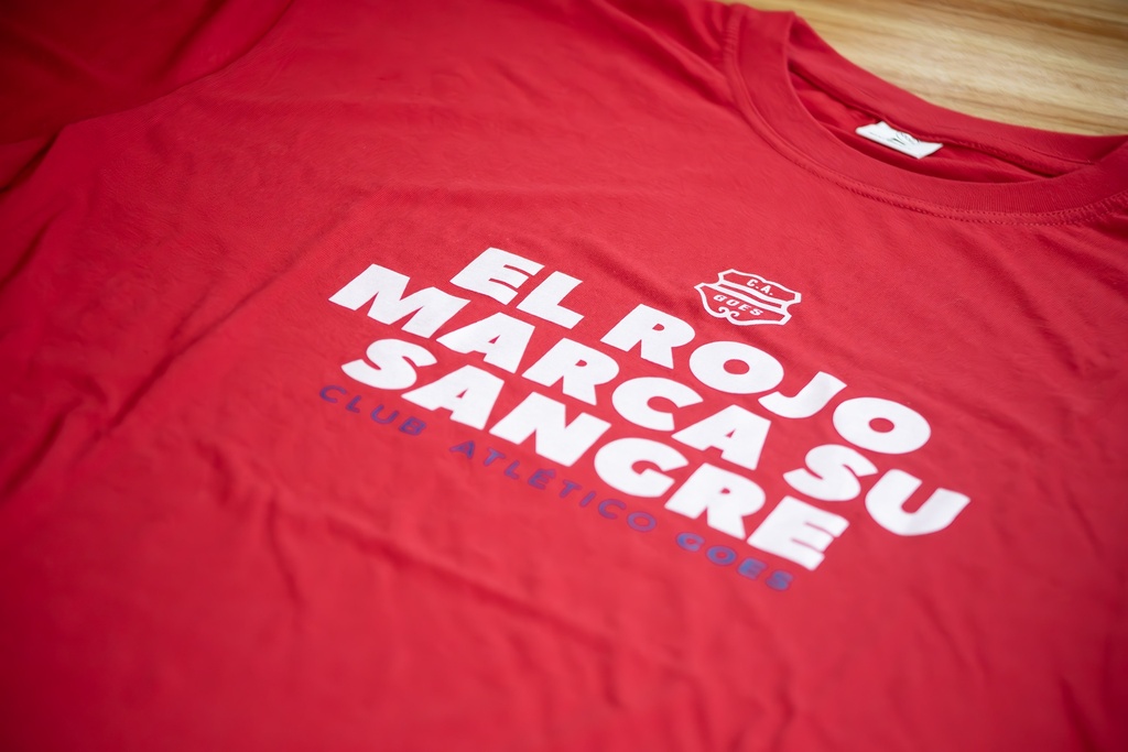 Remera "El Rojo Marca su Sangre"